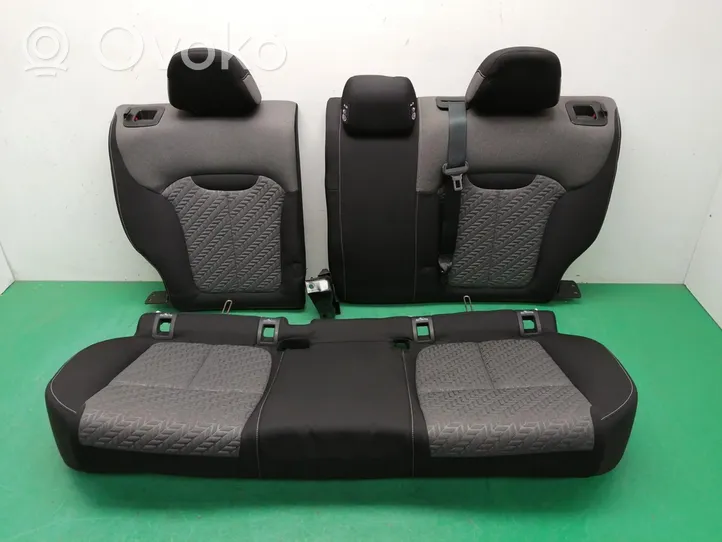 Renault Kadjar Second row seats 