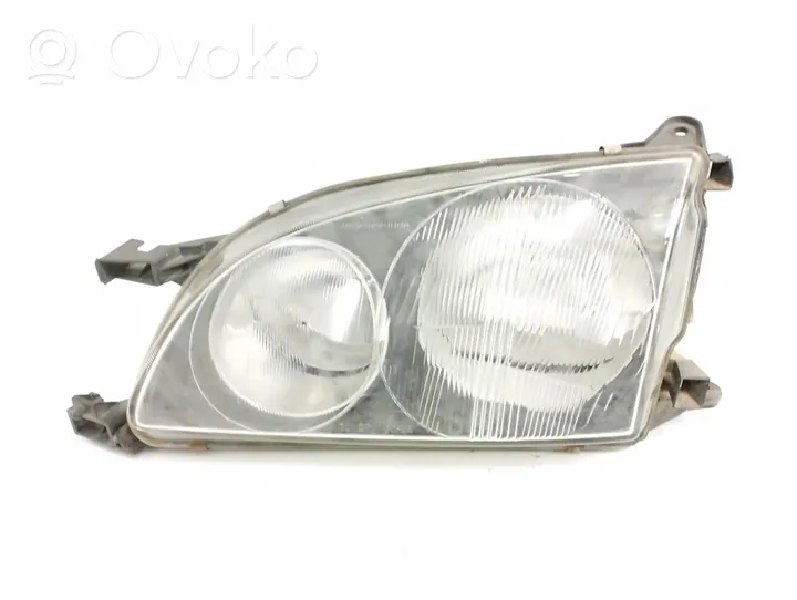 Toyota Avensis T220 Phare frontale 54533366