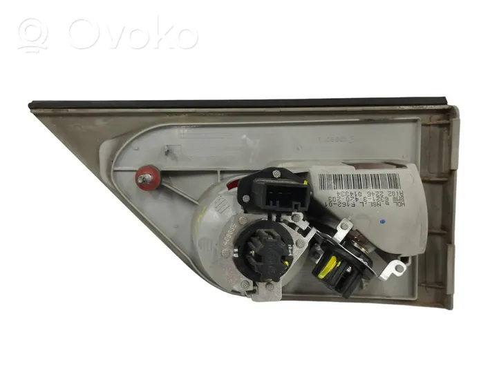 BMW 3 E90 E91 Luci posteriori 63213420203