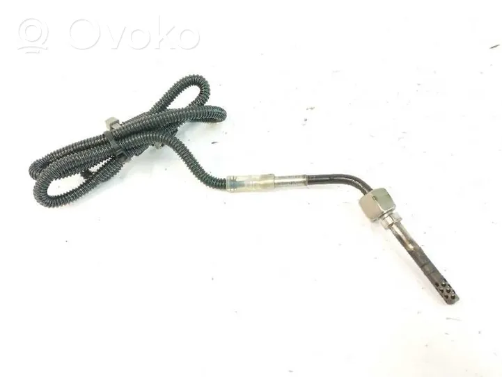 Infiniti QX30 Sensore della sonda Lambda A0009057004