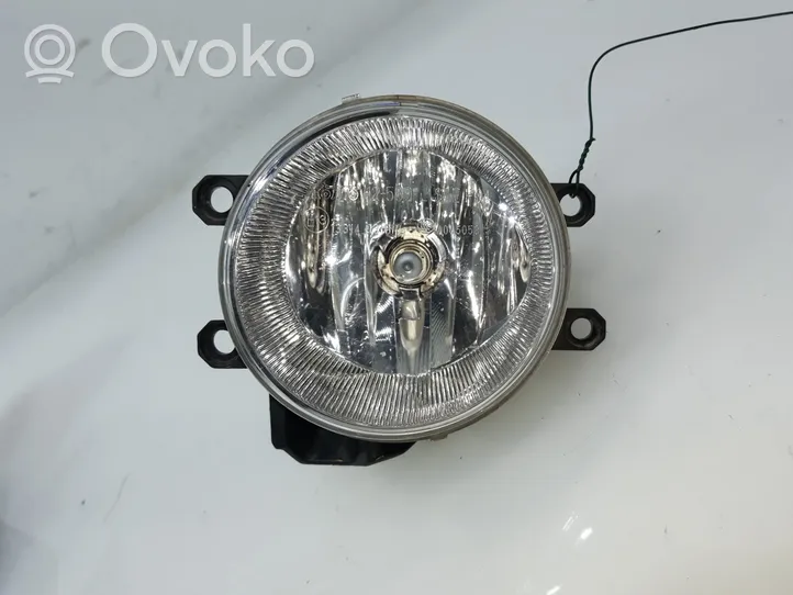 Toyota RAV 4 (XA40) Światło przeciwmgłowe przednie 8122047010