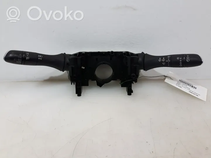 Renault Kadjar Interrupteur / bouton multifonctionnel 255672214R