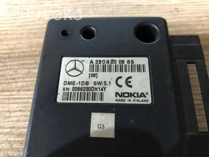 Mercedes-Benz S W220 Voice control module 2208200985