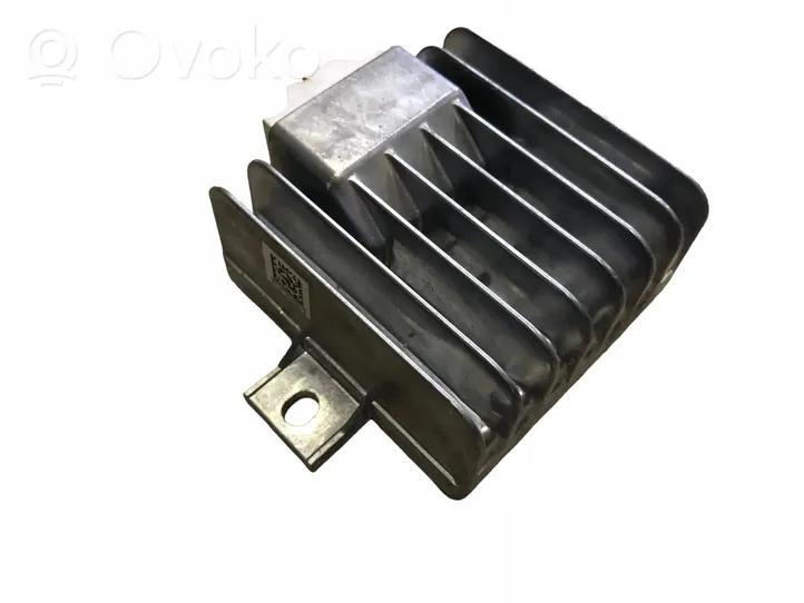 Mercedes-Benz B W246 W242 Unité de commande, module ECU de moteur A2439008400