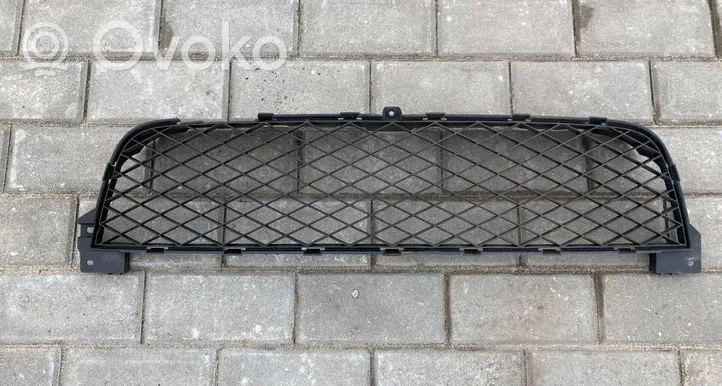 Suzuki Vitara (LY) Kratka dolna zderzaka przedniego 7172177K0