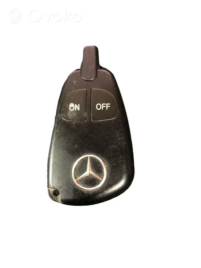 Mercedes-Benz ML W164 Užvedimo raktas (raktelis)/ kortelė 2218200497