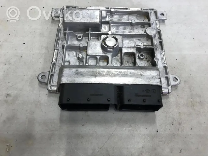 Mercedes-Benz A W177 Unité de commande, module ECU de moteur A2829003300