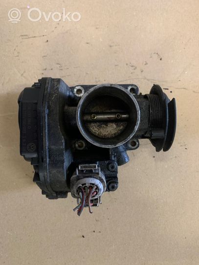 Volkswagen Golf IV Throttle valve 036133064D