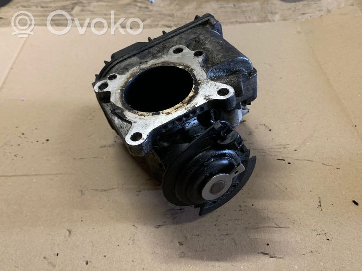 Volkswagen Golf IV Throttle valve 036133064D