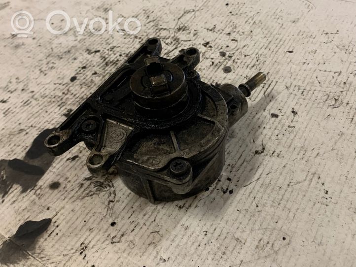 Opel Vectra B Vacuum pump 90531397