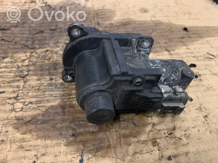 Volkswagen Golf V Soupape vanne EGR 700678040