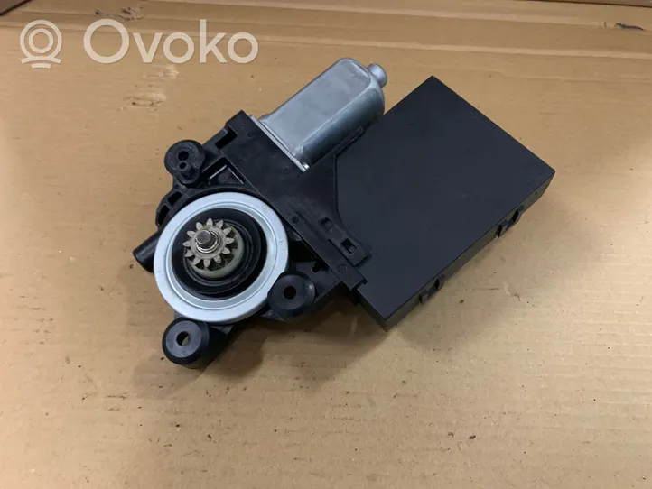 Volvo S40 Fensterhebermotor Tür vorne 30737675