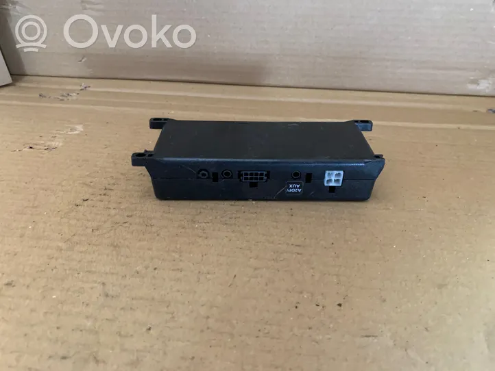 Volkswagen Touran II Bluetooth control unit module 000051473B