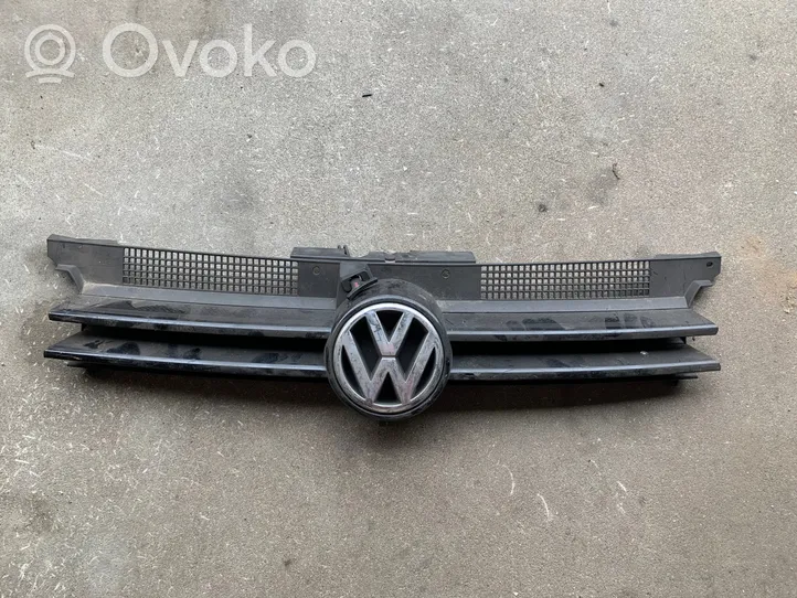 Volkswagen Golf IV Etusäleikkö 1J0853651E