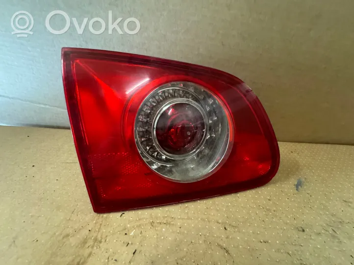 Volkswagen PASSAT B6 Lampa tylna 3C9945093