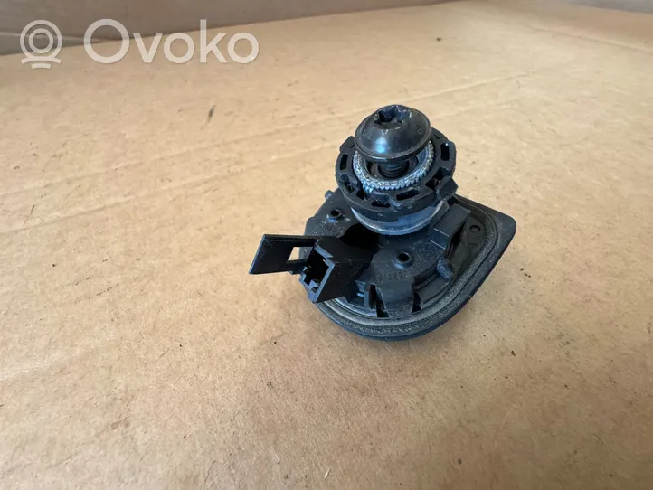 Volkswagen Up Interrupteur d'ouverture de coffre 1S0827566