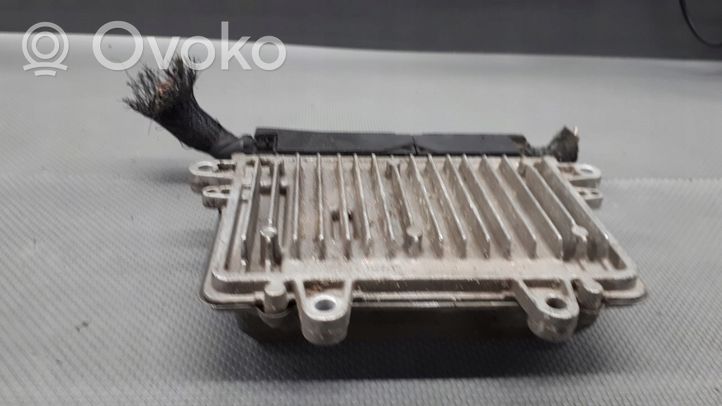 Mercedes-Benz A W169 Sterownik / Moduł ECU 0281015113