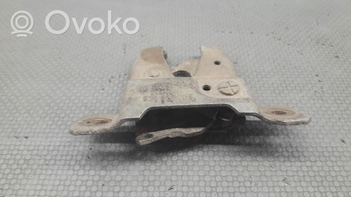 Volkswagen Scirocco Zamek klapy tylnej / bagażnika 533827505