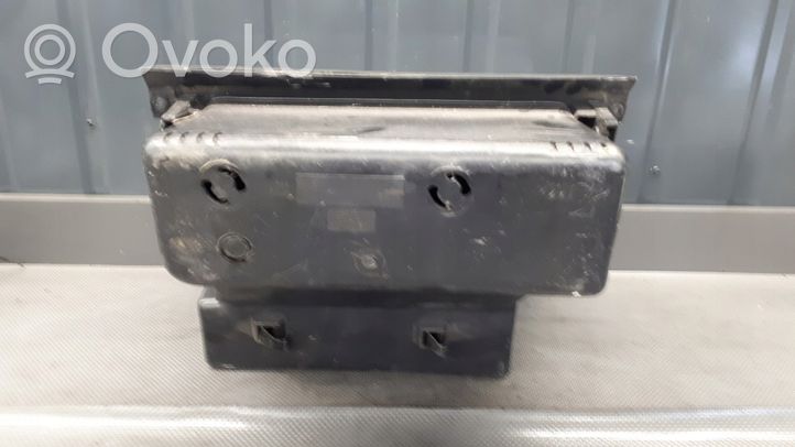 Opel Vectra A Schowek deski rozdzielczej / Komplet 90269757