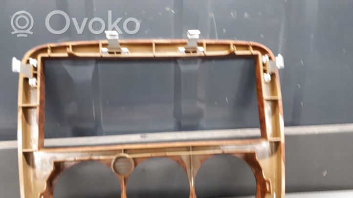 Opel Vectra B Konsola środkowa / Radio / GPS 90508026