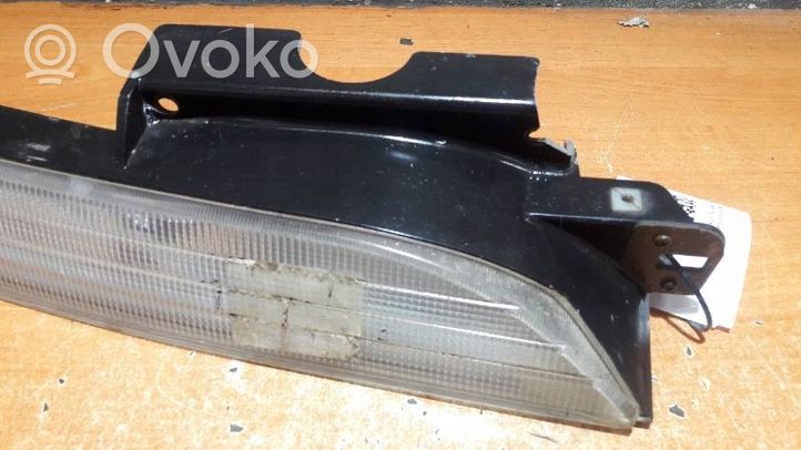 Mitsubishi Eclipse Front indicator light 0515770