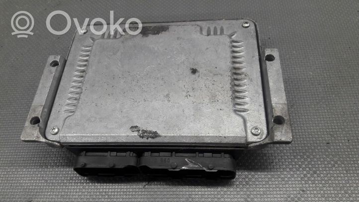 Fiat Doblo Variklio valdymo blokas 0281011557