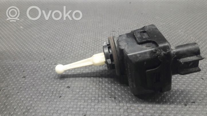 Volvo S40, V40 Moteur de réglage du niveau des phares 