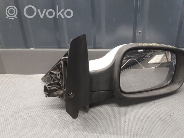 Renault Megane II Etuoven sähköinen sivupeili 11261127