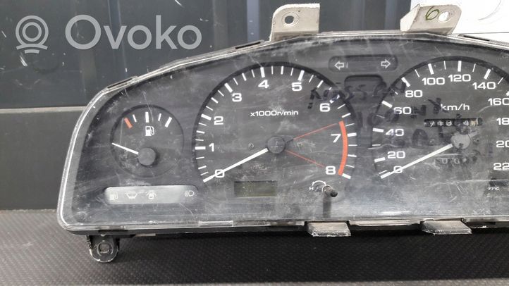 Nissan NX 100 Compteur de vitesse tableau de bord 70Y12LU