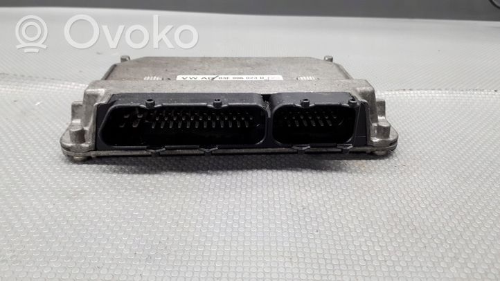 Skoda Fabia Mk1 (6Y) Sterownik / Moduł ECU 03E906023D