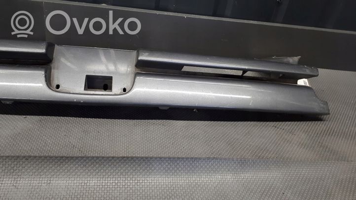 Peugeot 306 Grille calandre supérieure de pare-chocs avant 9621133177