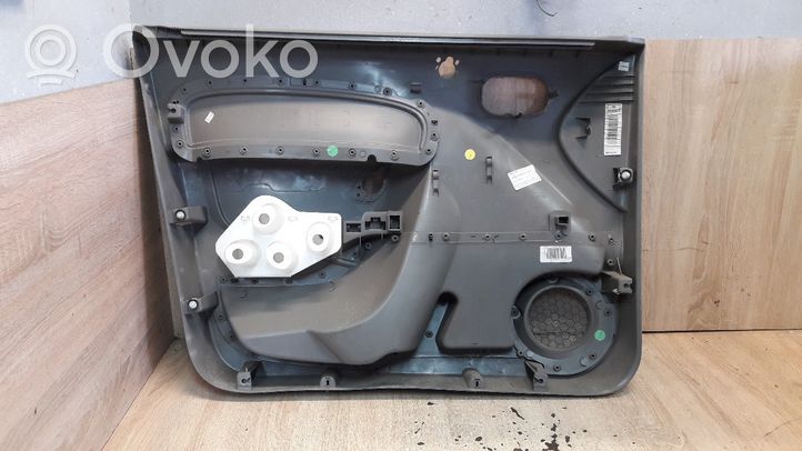 Renault Kangoo II Garniture de panneau carte de porte avant 8200618589