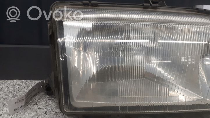 Ford Scorpio Lampa przednia 92gg13n059aa