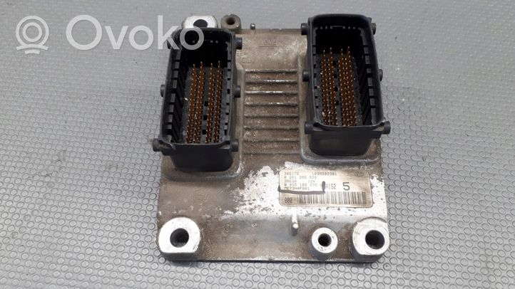 Fiat Punto (188) Sterownik / Moduł ECU 0261208029