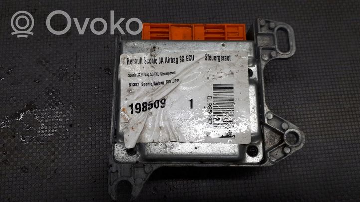 Renault Scenic I Airbag control unit/module 7700437471A