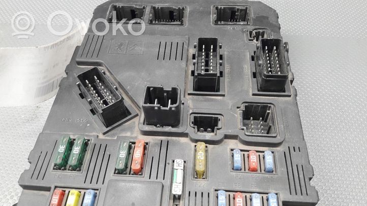 Citroen C3 Module de fusibles 9653667380