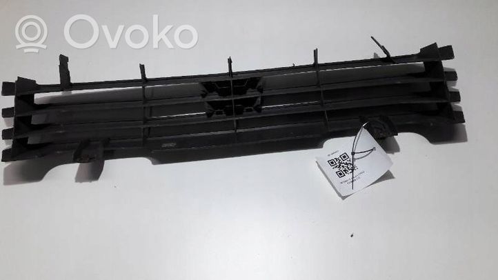 Citroen C15 Maskownica / Grill / Atrapa górna chłodnicy 9612999177