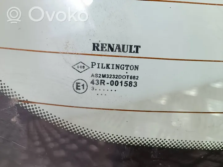 Renault Clio III Szyba tylna 43R001583