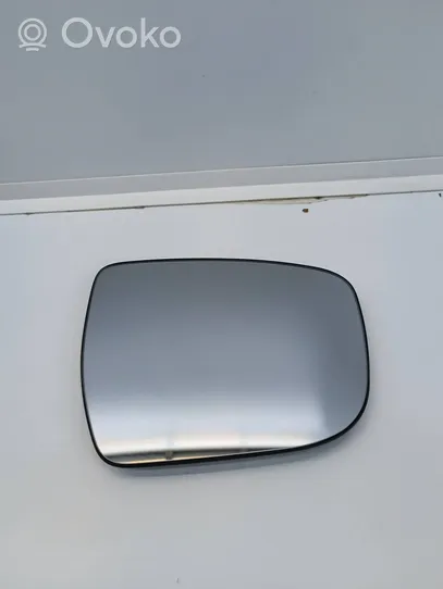 Nissan X-Trail T32 Wing mirror glass 20843018