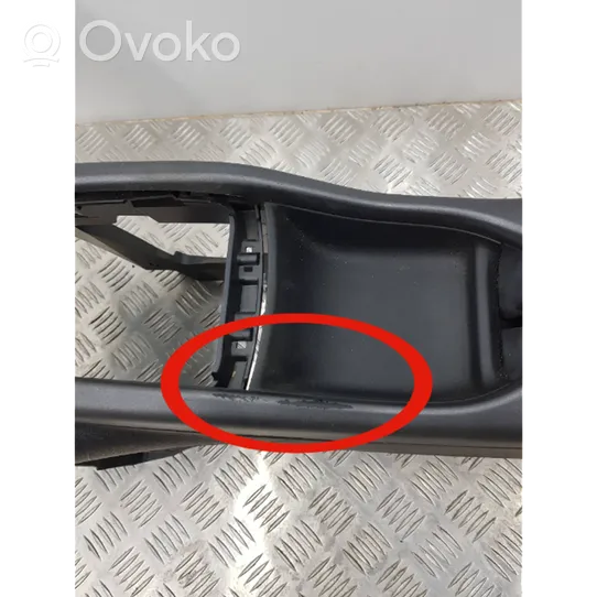 Citroen C3 Aircross Kita centrinė konsolės (tunelio) detalė 39224692