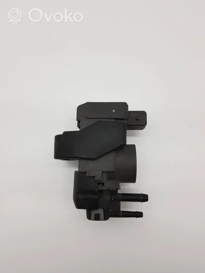 Renault Megane III Turbo solenoid valve 149568021R