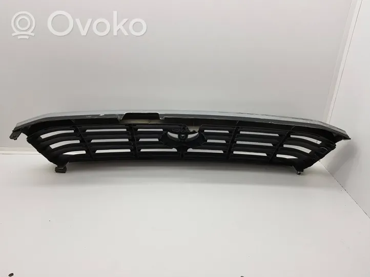 Toyota Land Cruiser (J100) Kühlergrill 5311160350