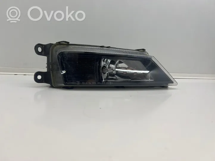 Volkswagen Tiguan Światło przeciwmgłowe przednie 5NA941699B