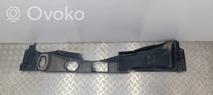 Audi A4 S4 B8 8K Wiper trim 8K1819447