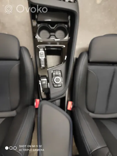 BMW X2 F39 Kit intérieur 