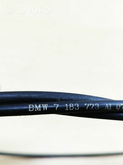 BMW 5 GT F07 Système poignée, câble pour serrure de capot 7183773
