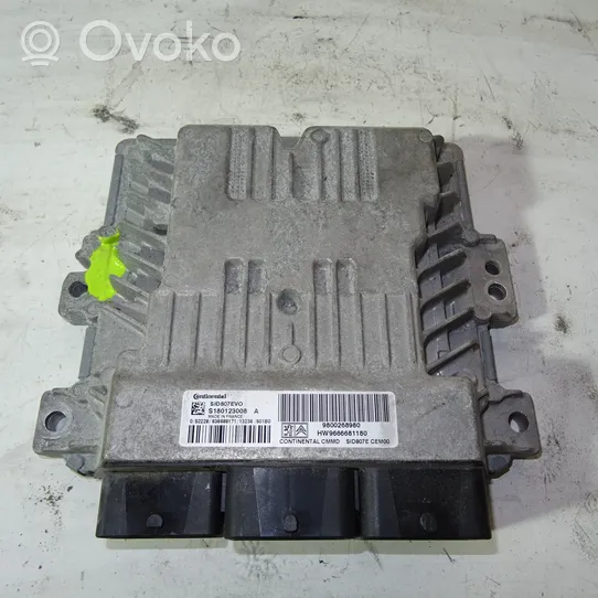 Citroen DS4 Galios (ECU) modulis 9800268980