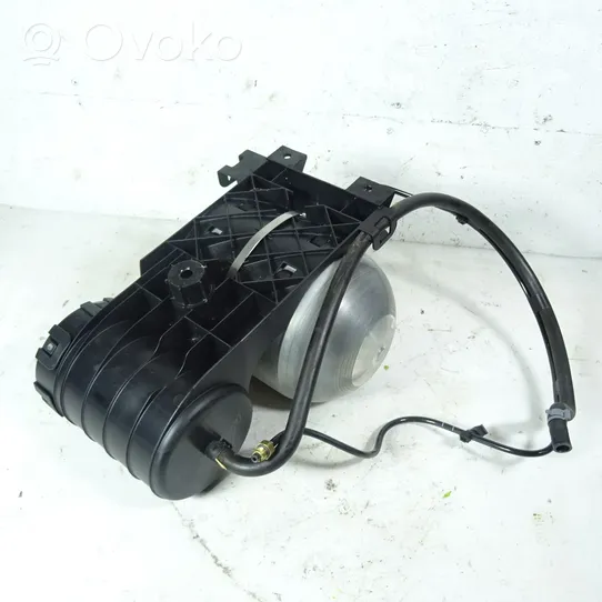 Jaguar XJ X351 Windshield washer fluid reservoir/tank AW93-5B709-AC