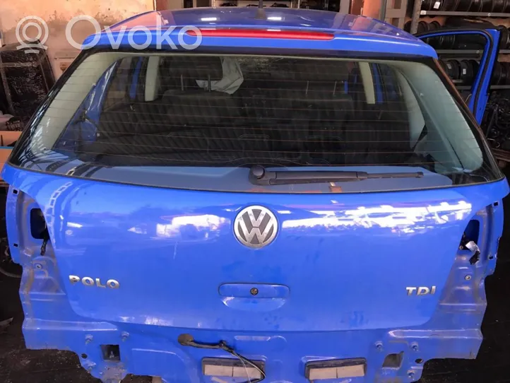 Volkswagen Polo IV 9N3 Tylna klapa bagażnika 