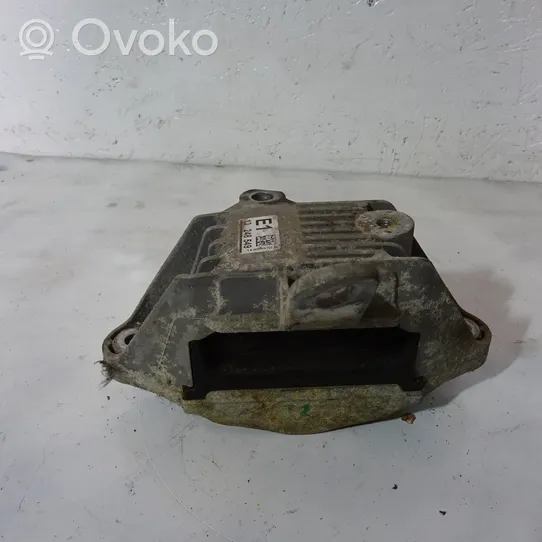 Opel Astra J Support de boîte de vitesses 13248549